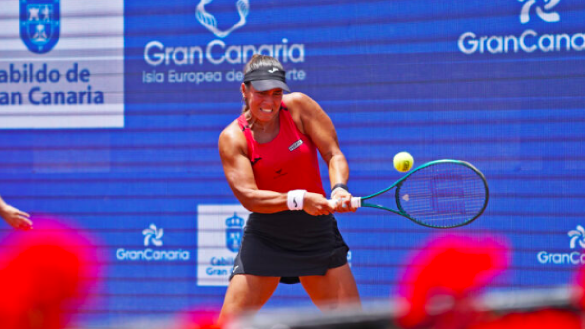Jessica Bouzas, máxima favorita en el W100 de Maspalomas
