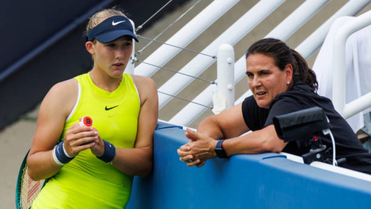 Mirra Andreeva, alongside her coach, Conchita Martínez. Source: Getty