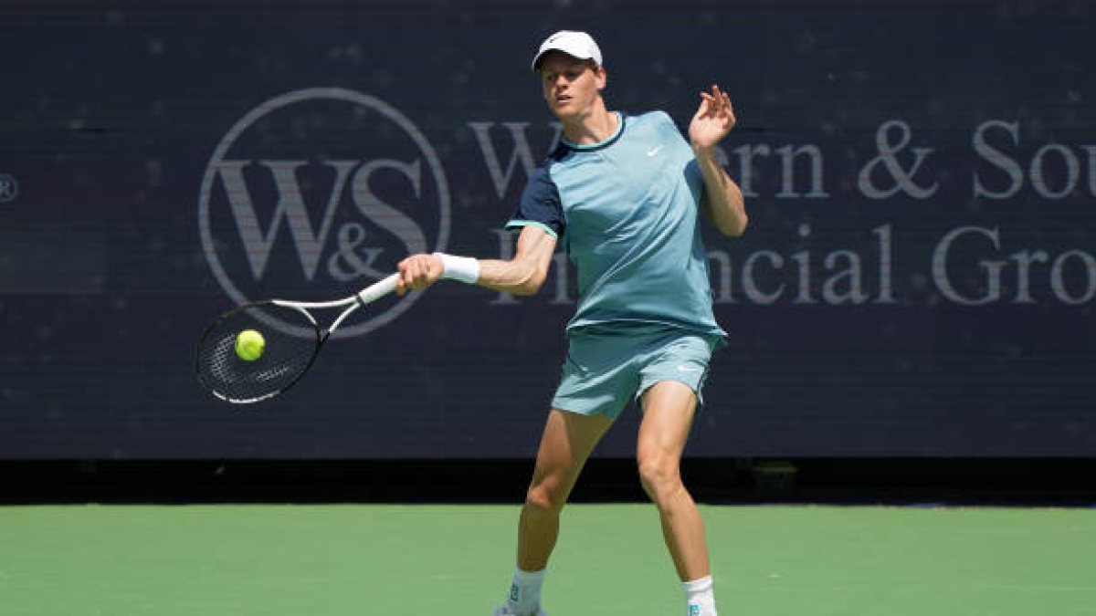 Jannik Sinner gana su primer partido en el ATP Cincinnati 2024. Foto: Getty