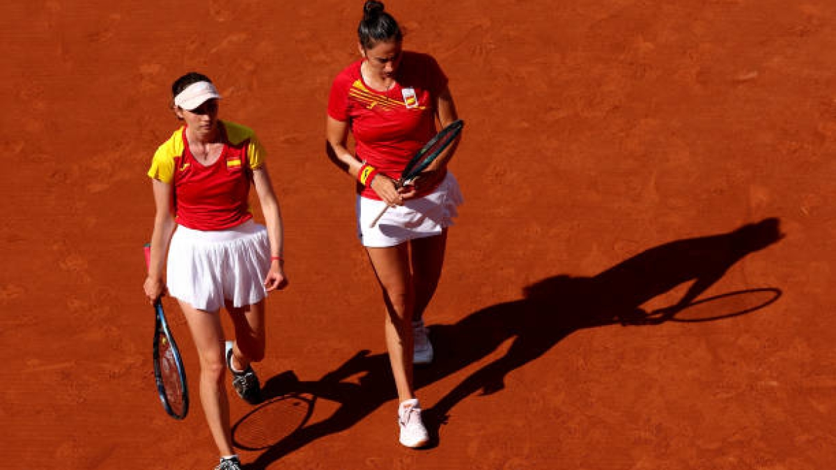 Sara Sorribes y Cristina Bucsa, en su duelo de semifinales. Fuente: Getty