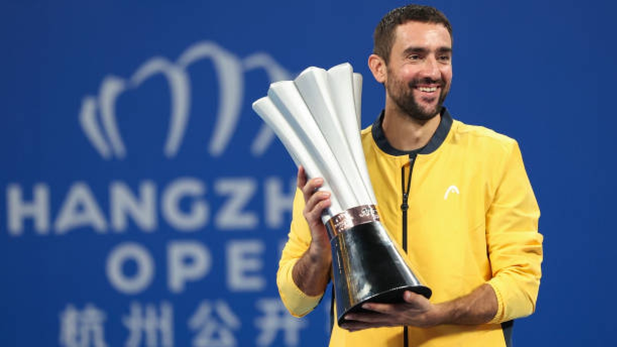 Marin Cilic, con el trofeo de campeón de Hangzhou.