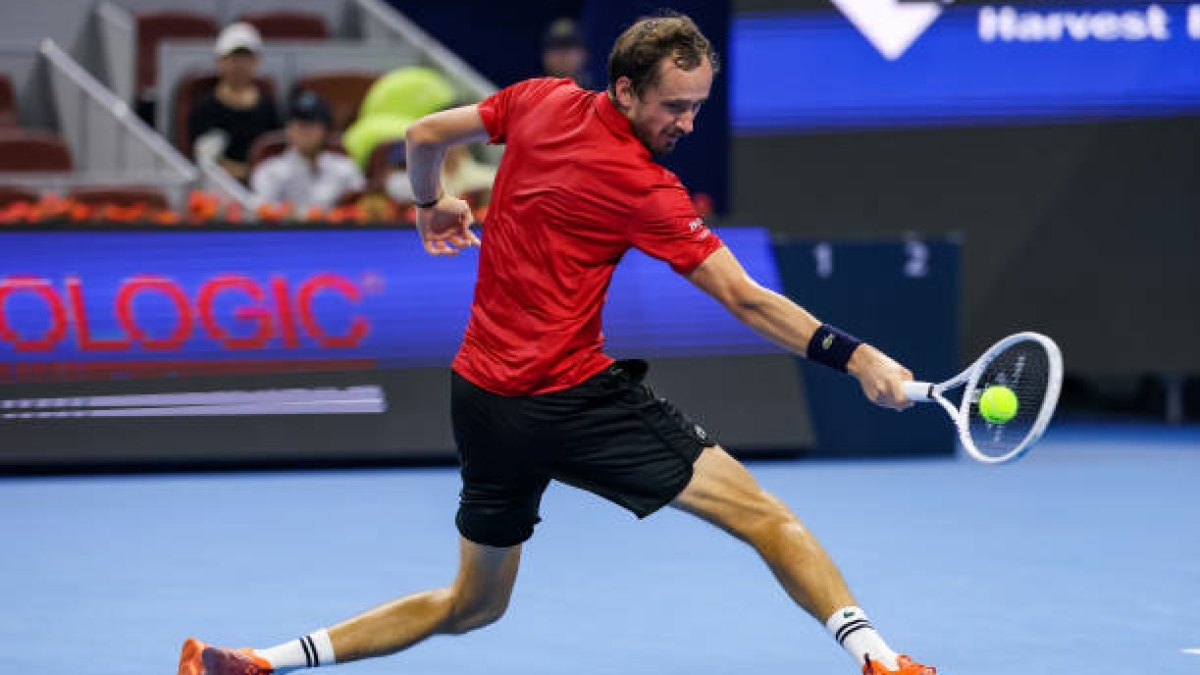 Daniil Medvedev Advances to the Semifinals of the ATP Beijing 2024. Photo: Getty