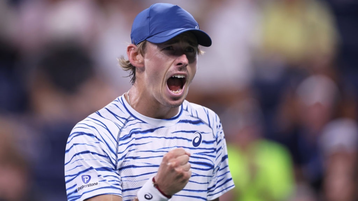 De Miñaur vuela a los cuartos de final del US Open