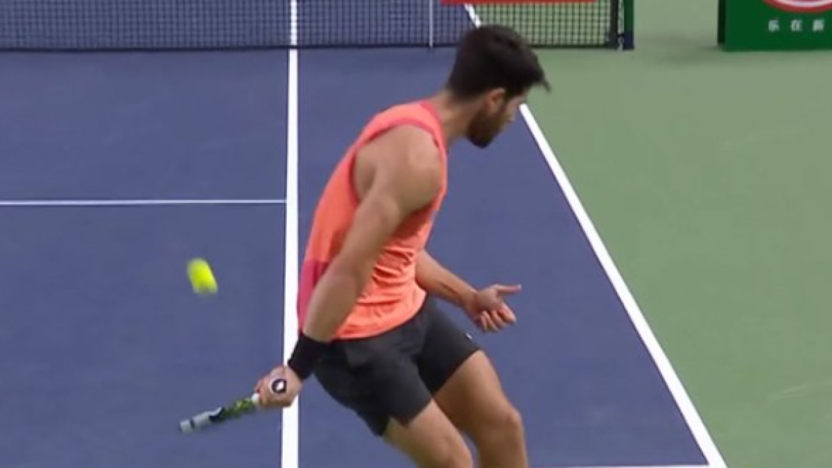 Carlos Alcaraz, golpe impresionante en Shanghái. Foto: gettyimages