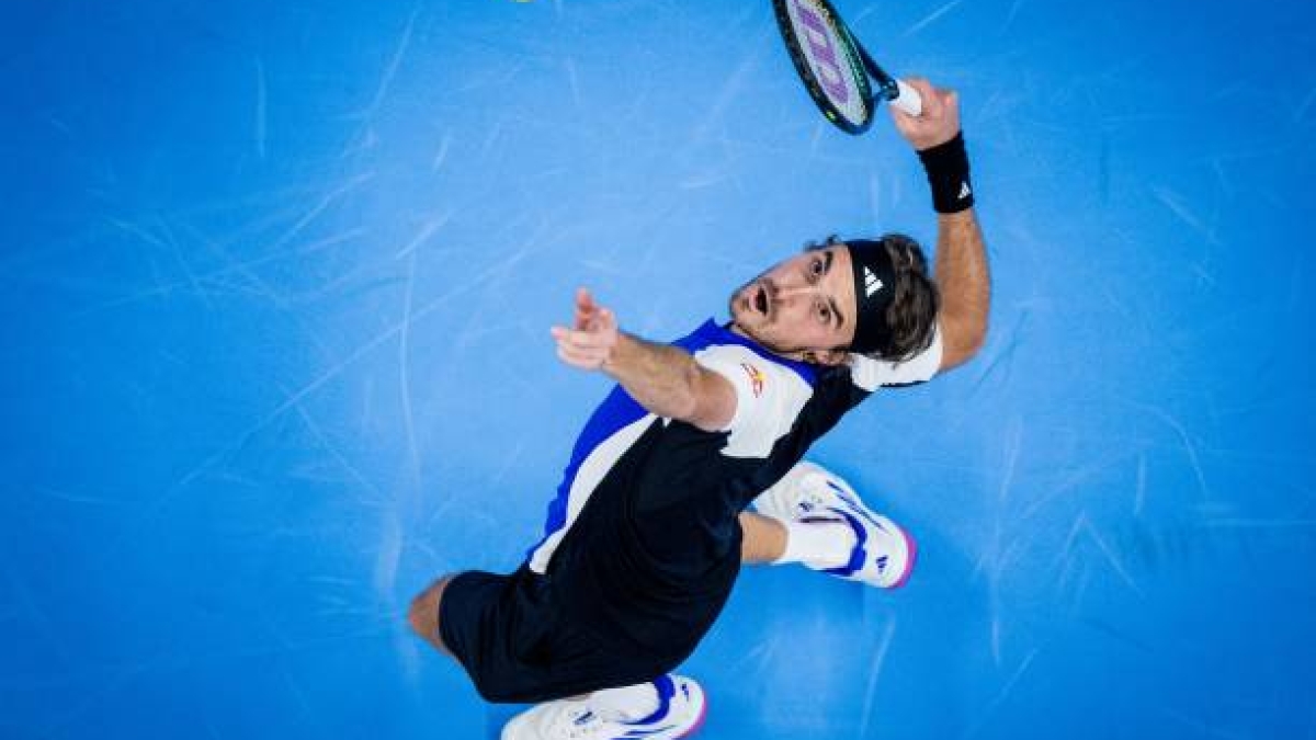 Stefanos Tsitsipas en el ATP Amberes 2024. Foto: Getty