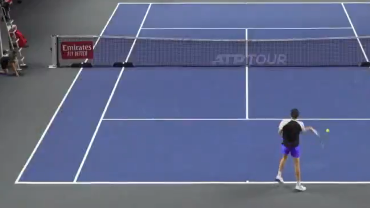 Alex Michelsen signs with Metz 2024. Photo: TennisTV
