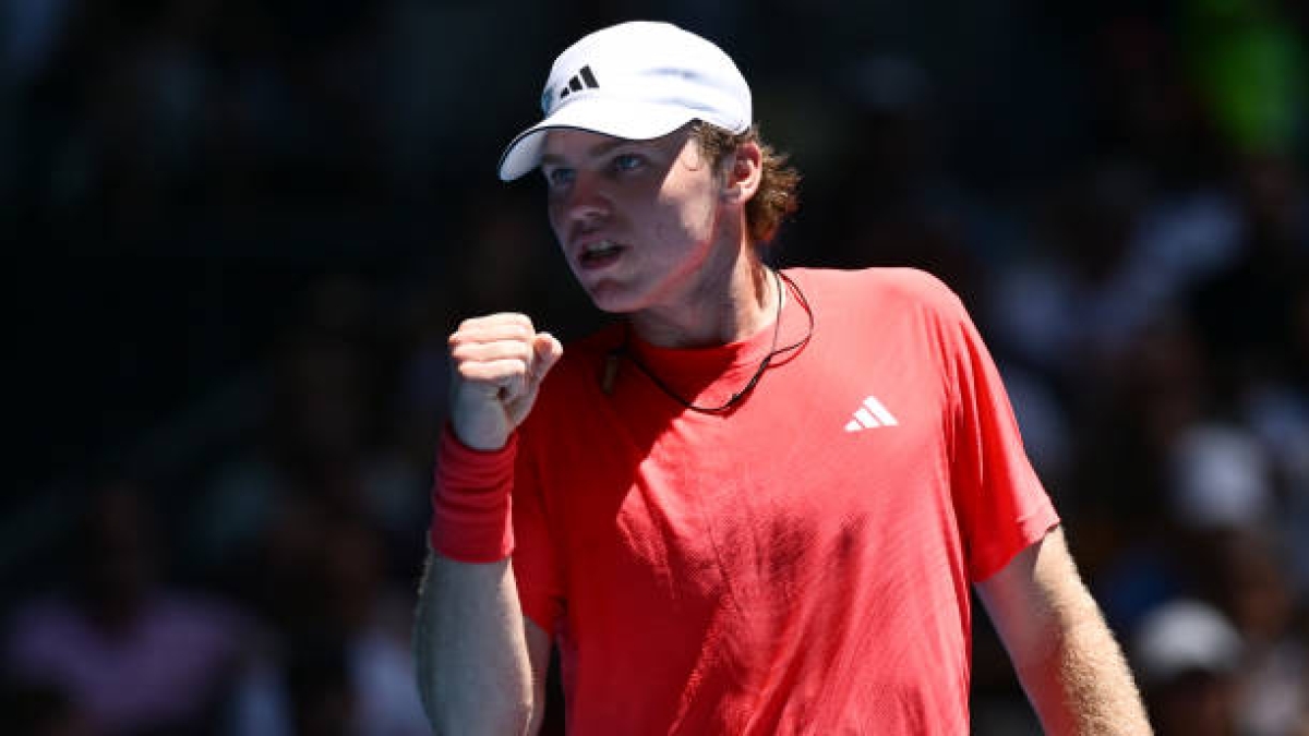 Michelsen sigue soñando en Melbourne con un gran triunfo ante Khachanov. Foto: Getty