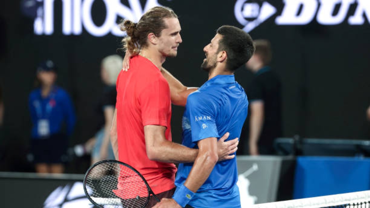 Zverev y Djokovic, en Open de Australia 2025. Foto. gettyimages