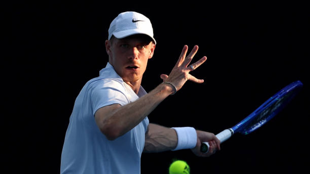 Denis Shapovalov defeats Bautista at the 2025 Australian Open. Photo: gettyimages