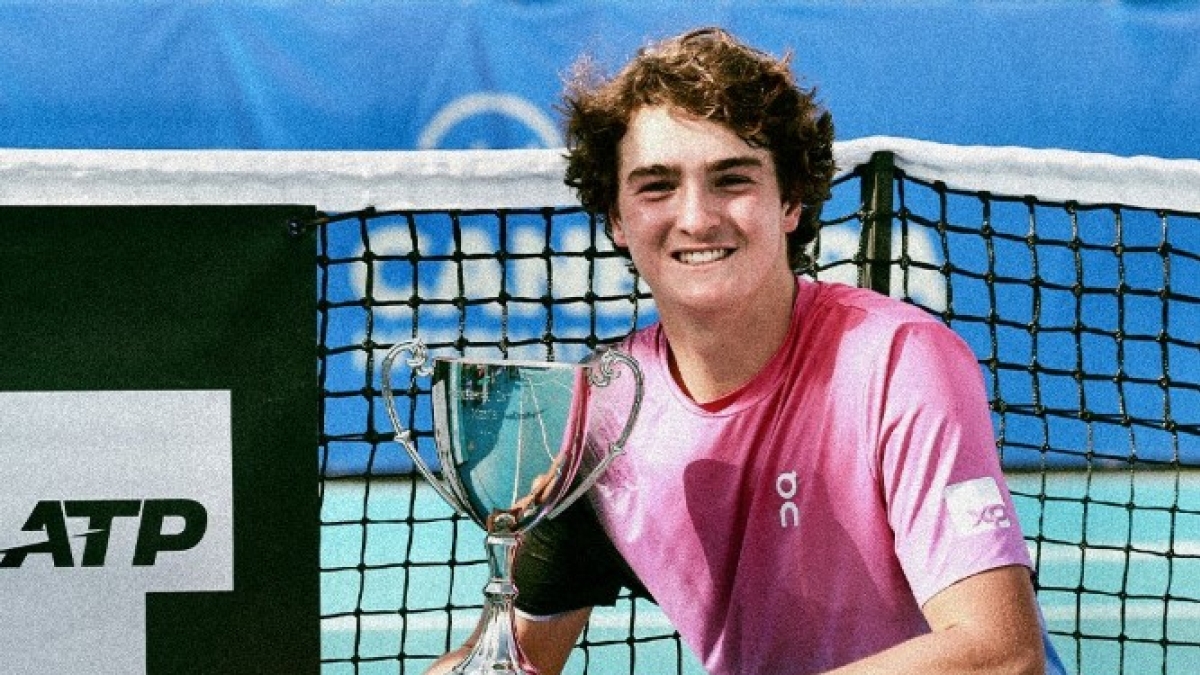 Joao Fonseca wins the 2025 Canberra Challenger title. Photo: Getty