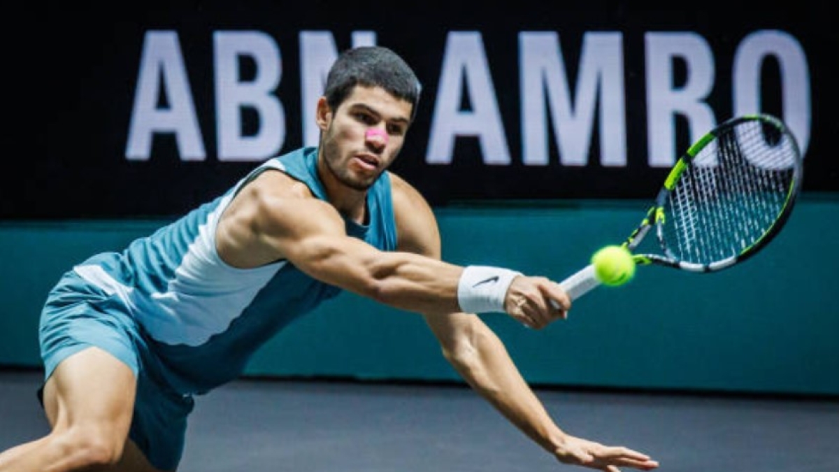 Carlos Alcaraz en el ATP Rotterdam 2025. Foto: Getty