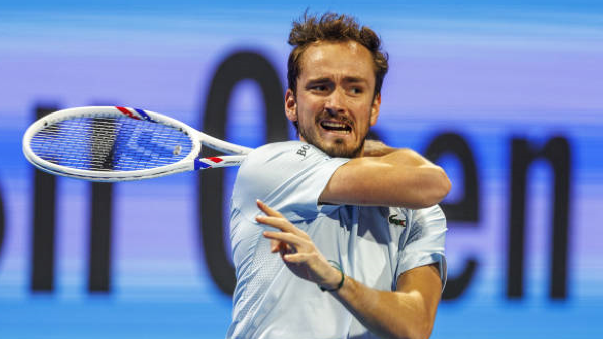 Daniil Medvedev at the 2025 Dubai ATP. Photo: getty