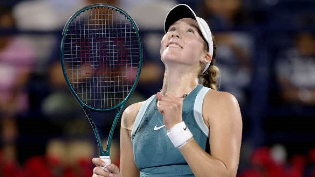 Mirra Andreeva en el WTA de Dubái 2025. Foto: getty