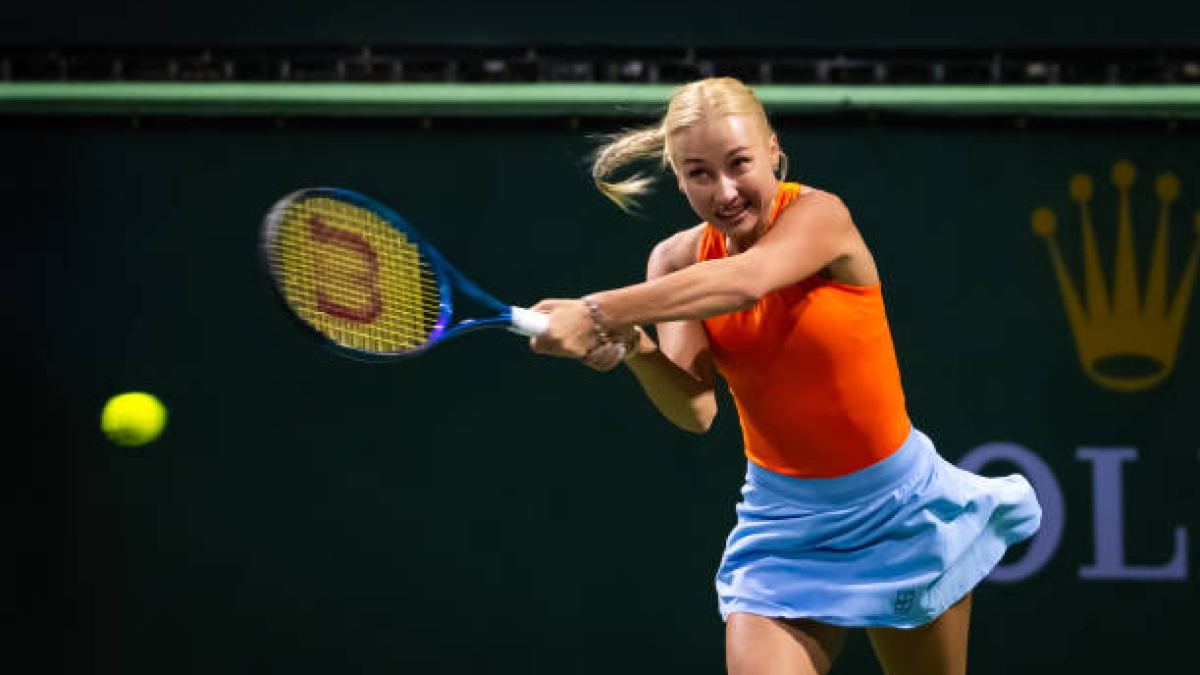 Indian Wells 2025. Bouzas fights, but Potapova achieves the comeback. Photo: Getty