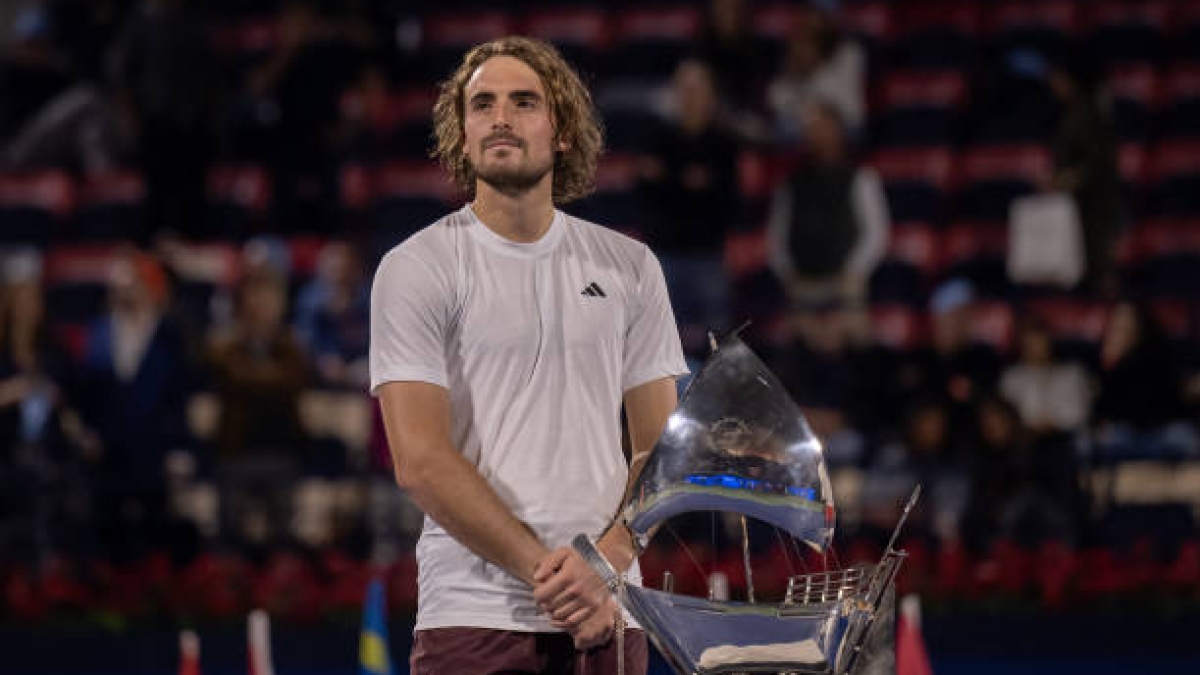 Stefanos Tsitsipas, mensaje gracioso como campeón. Foto: gettyimages
