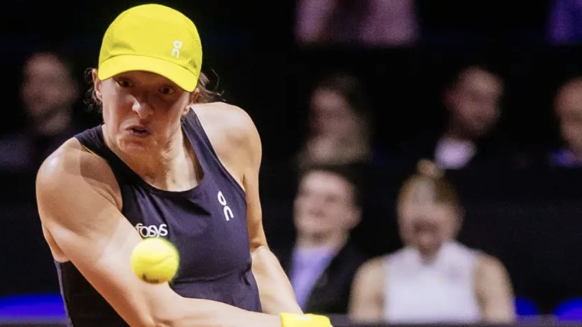 Swiatek lays the first stone of the clay court season