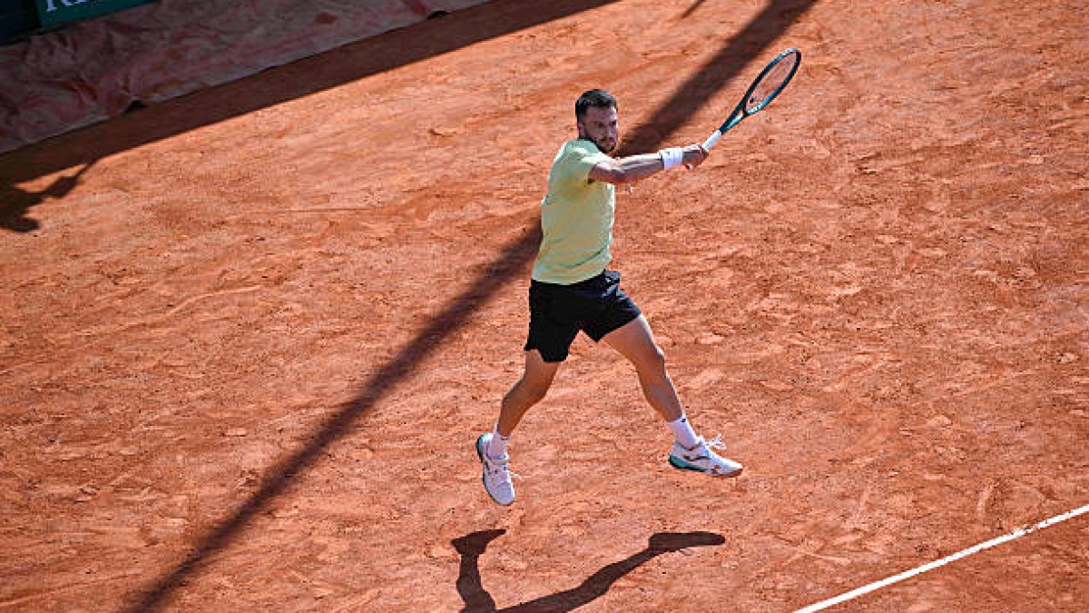 Pedro Martínez cae en Montecarlo. Foto: gettyimages