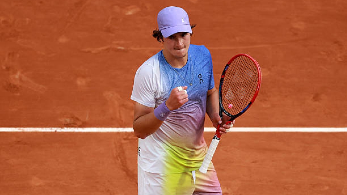 Fonseca overwhelms Hurkacz and 'Fonsequismo' establishes itself at Roland Garros. Photo: Getty Images