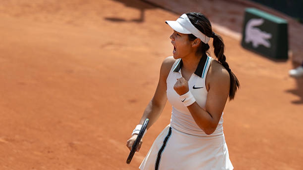 Emma Raducanu, orgullosa de su esfuerzo. Foto: gettyimages