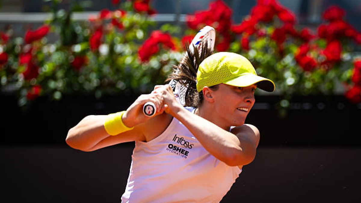 Iga Swiatek, Paparazzi. Photo: Getty Images.