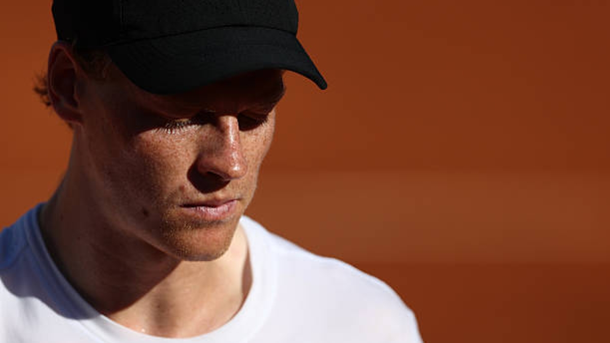 Simone Vagnozzi habla sobre la vuelta de Jannik Sinner en Roma. Foto: Getty