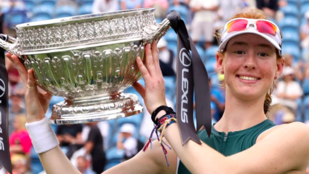 Maya Joint posa con su segundo título WTA. Fuente: WTA