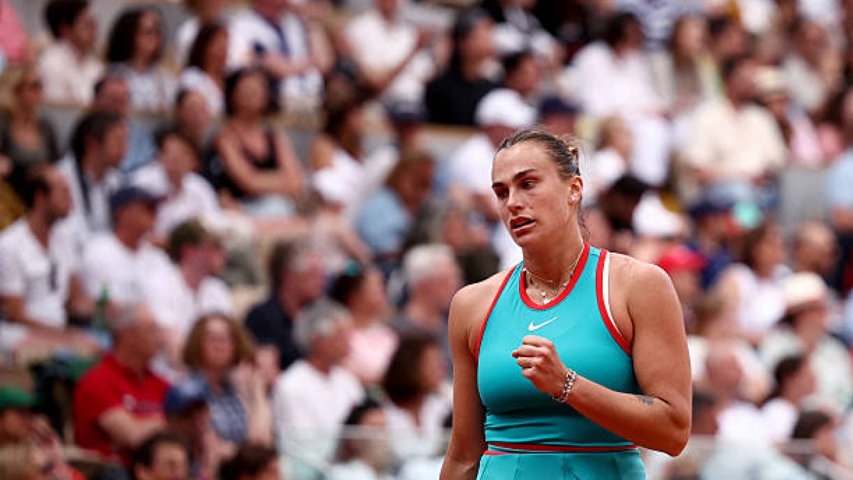 Aryna Sabalenka, a cuartos de Roland Garros 2025. Foto: gettyimages