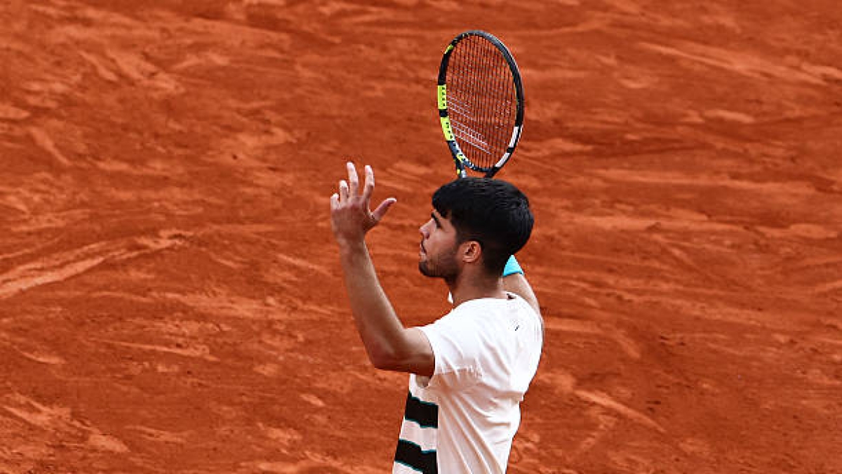 Carlos Alcaraz gana Roland Garros 2025 a Sinner. Foto: gettyimages