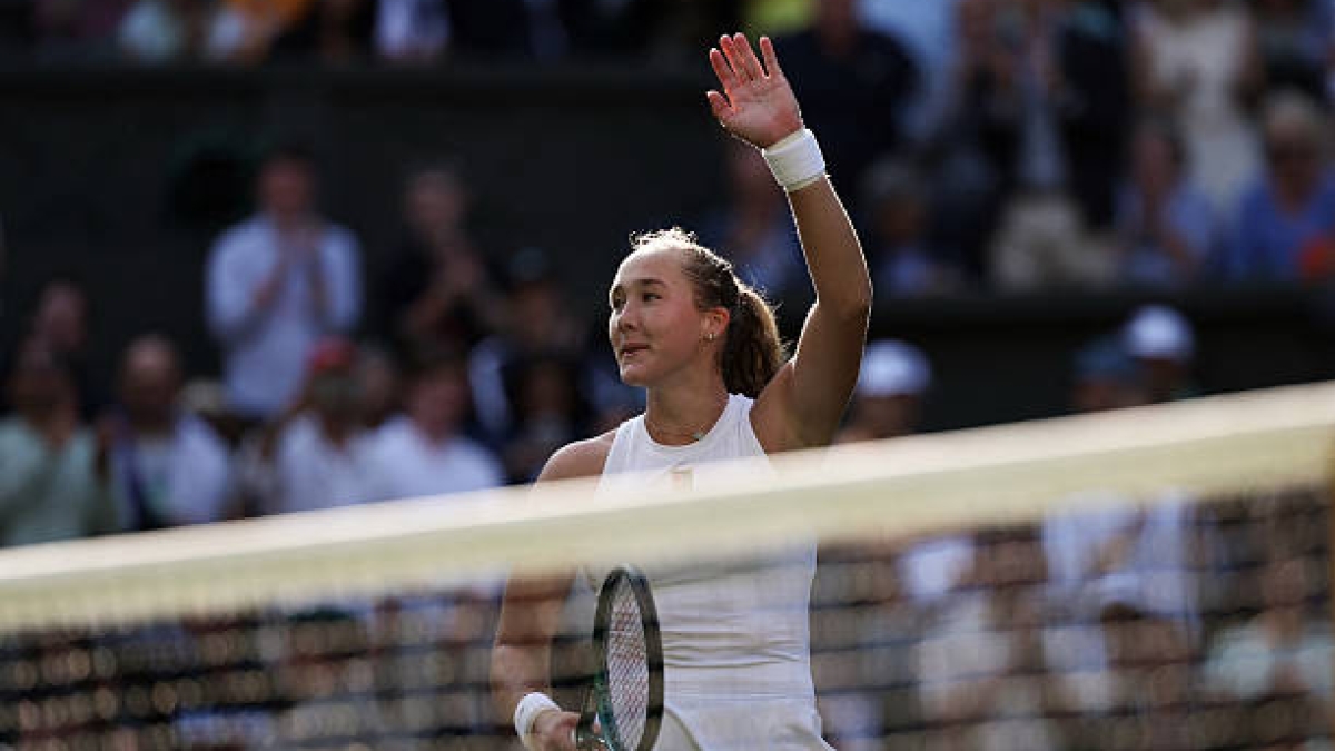 Andreeva crushes Navarro and presents her candidacy for the title. Photo: Getty Images