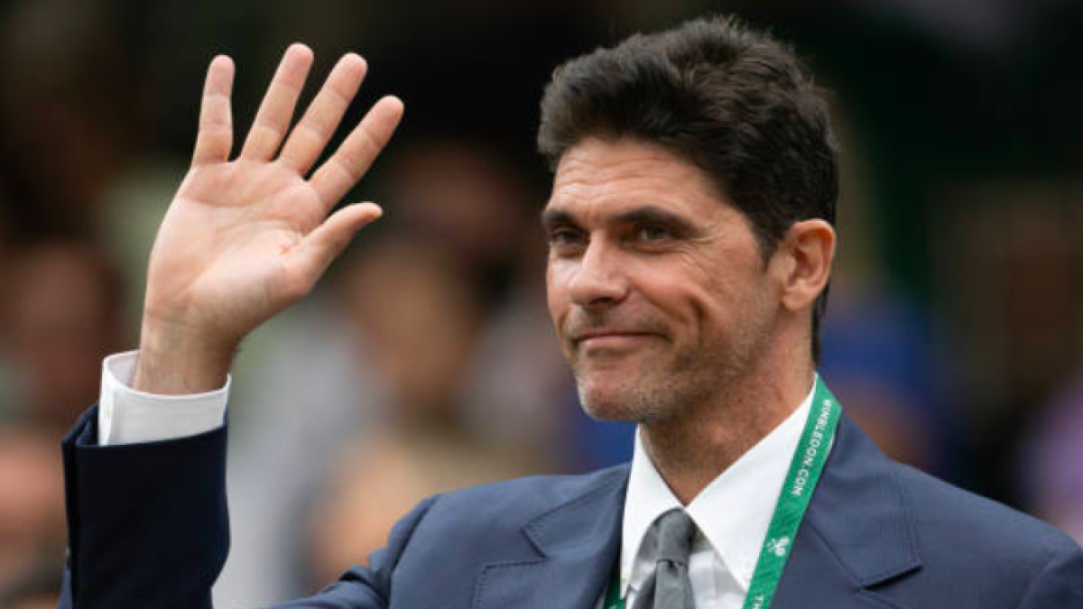 Mark Philippoussis y su dedo magullado. Fuente: Getty