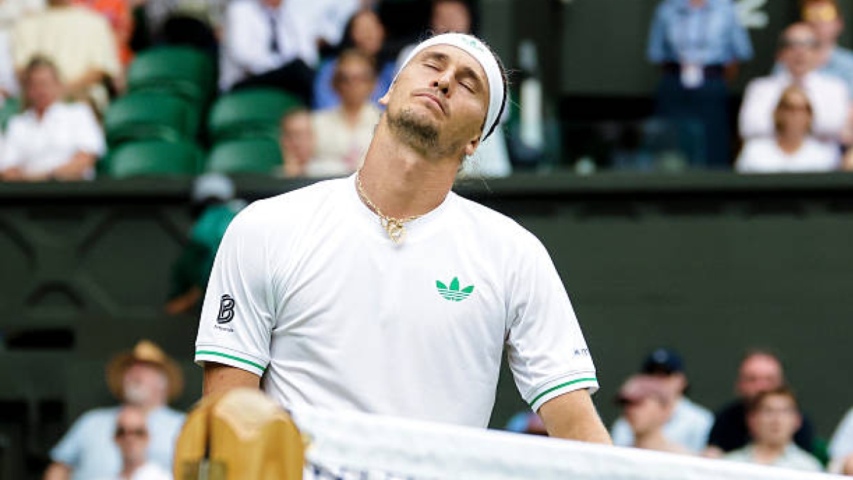 Zverev continues in free fall and says goodbye in the first round of Wimbledon against Rinderknech. Photo: Getty Images