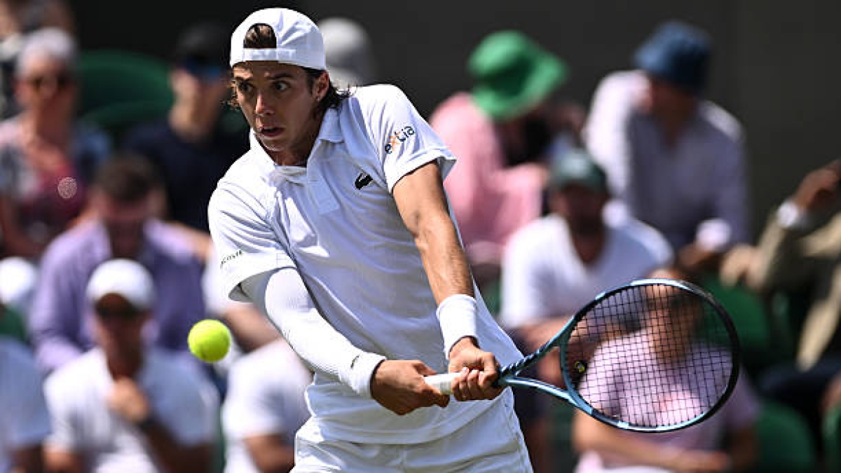 ATP Gstaad 2025: Cazaux defeats the tournament surprise to set up meeting with Bublik. Photo: Getty