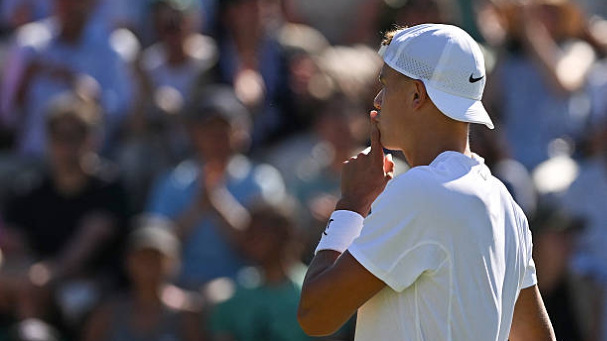 Rune signs Marco Panichi, former physical trainer of Djokovic and Sinner. Photo: Getty