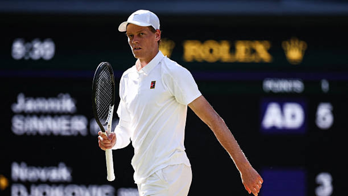 Jannik Sinner beats Djokovic at Wimbledon 2025. Photo: gettyimages