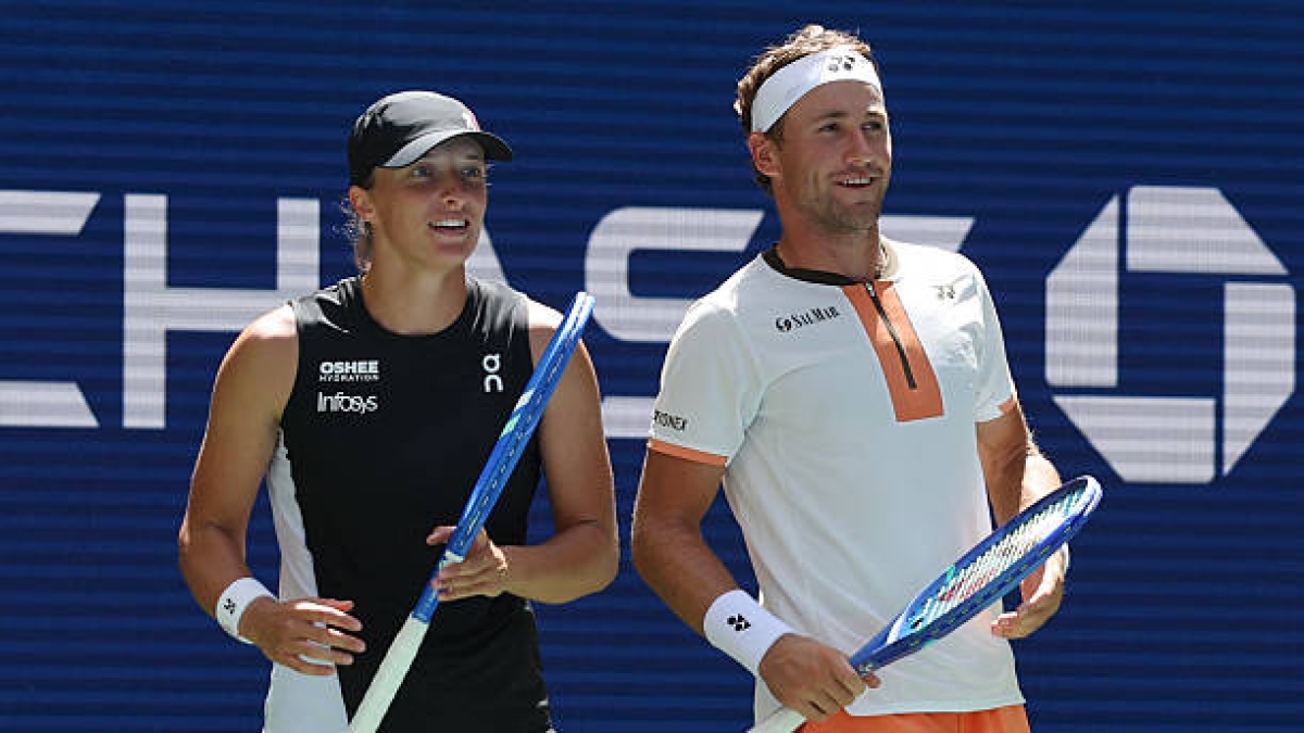 US Open Mixed Doubles. Ruud and Swiatek to face Draper and Pegula in the semifinals. Photo: Getty Images