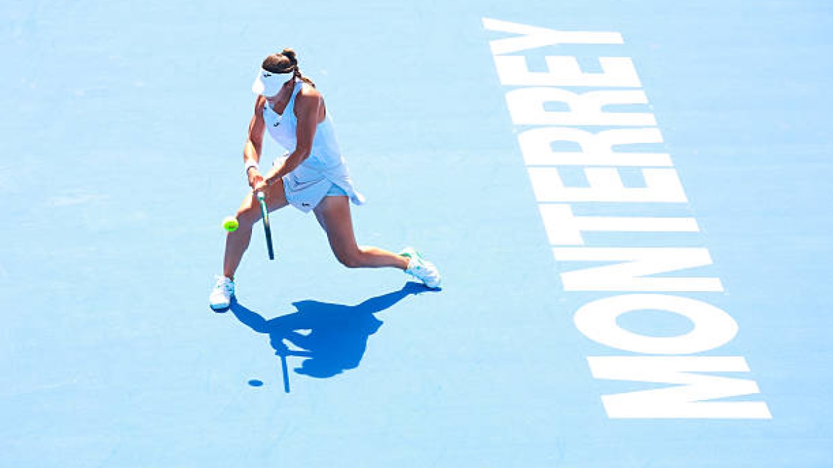 Bouzas succumbs to Rakhimova in the WTA Monterrey 2025. Photo: Getty