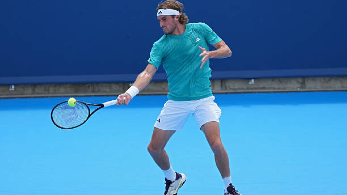 Tsitsipas eliminated from Cincinnati 2025 by Bonzi. Photo: Getty