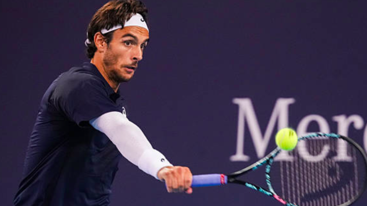 Lorenzo Musetti s'excuse après ses offenses au public chinois. Source : Getty