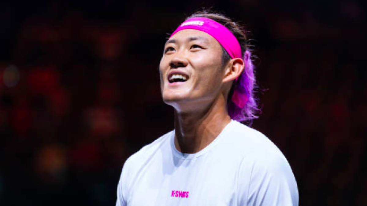 Zhizhen Zhang parla dopo il suo ritorno in circuito. Fonte: Getty