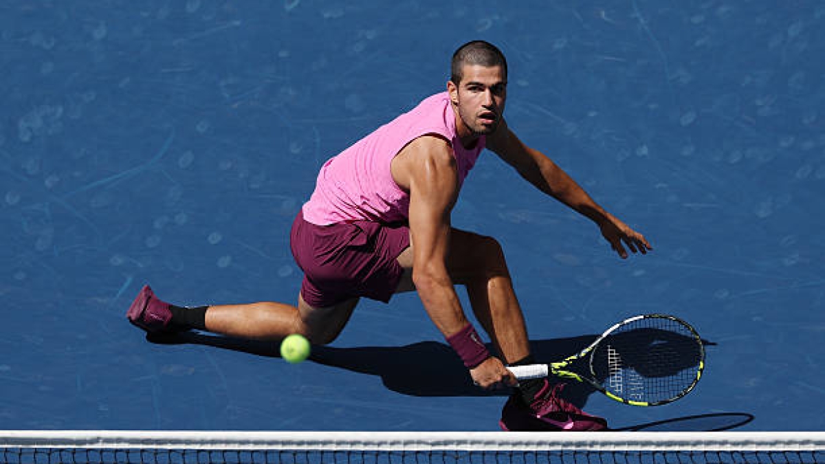 Carlos Alcaraz defeats Lehecka at US Open 2025. Photo: gettyimages.