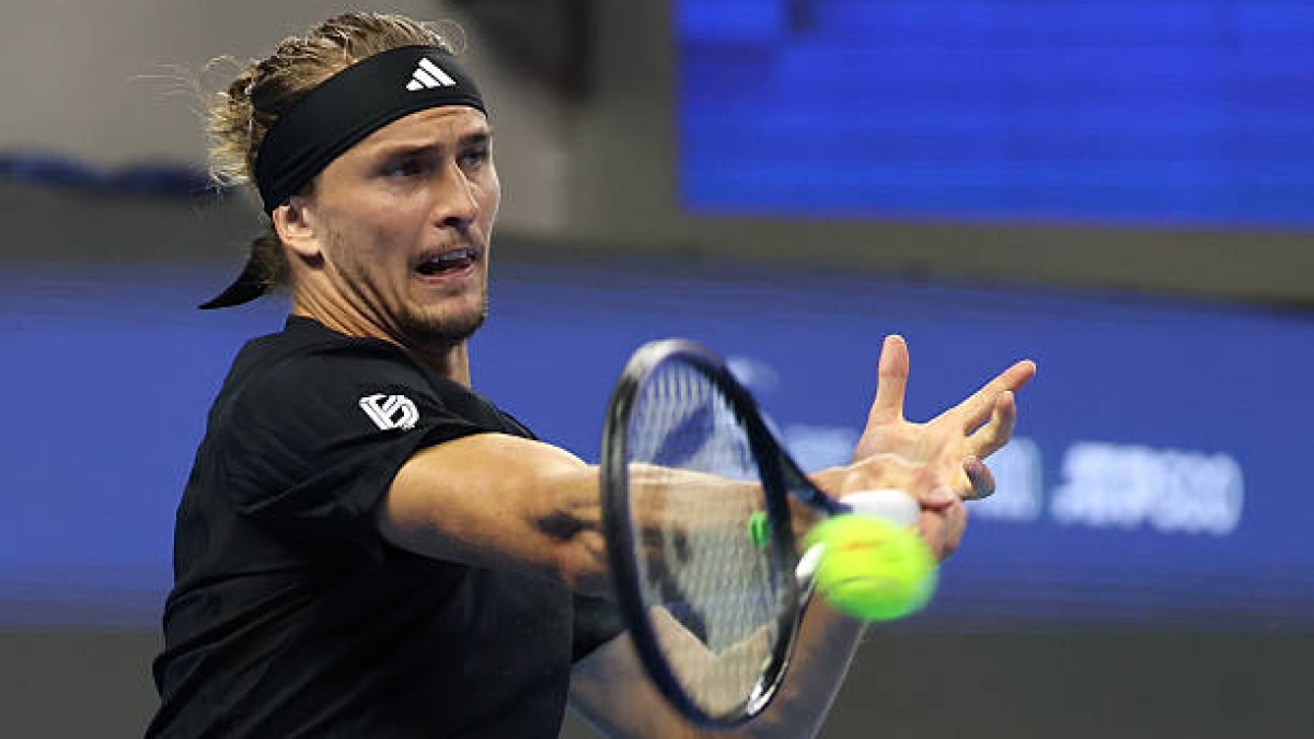 Alexander Zverev, firme en su debut en Pekín.