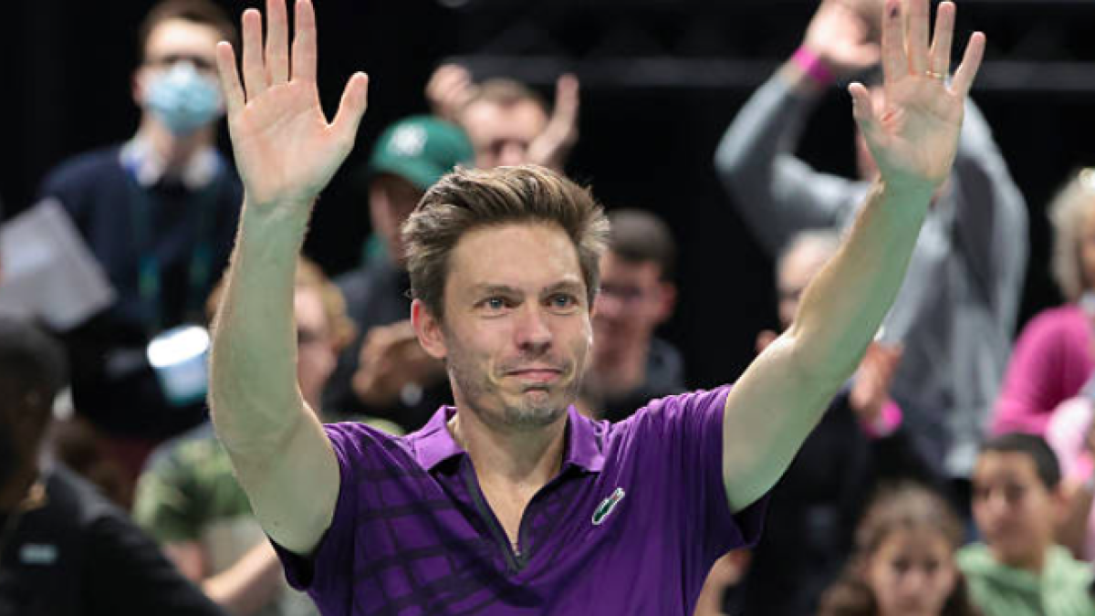 Nicolas Mahut se retire du tennis au Masters de Paris 2025.
