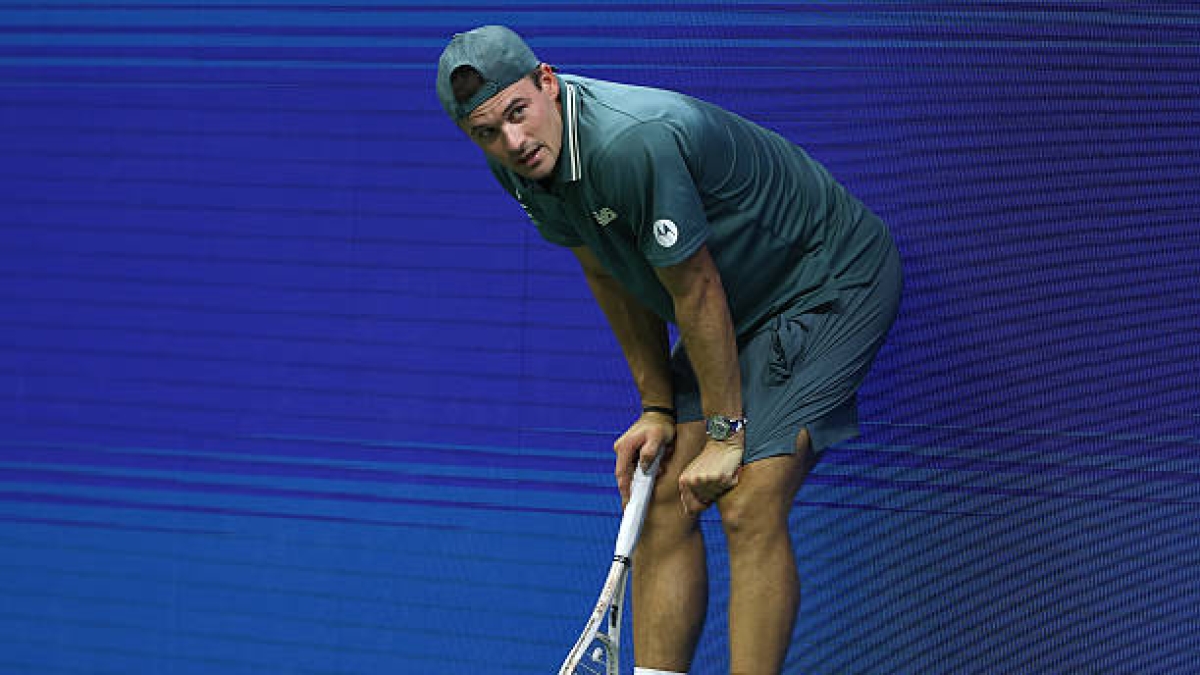 Cosa succede a Tommy Paul? Si ritira dal Masters 1000 di Parigi, non gioca dall'US Open e mette fine alla sua stagione. Foto: Gettyimages