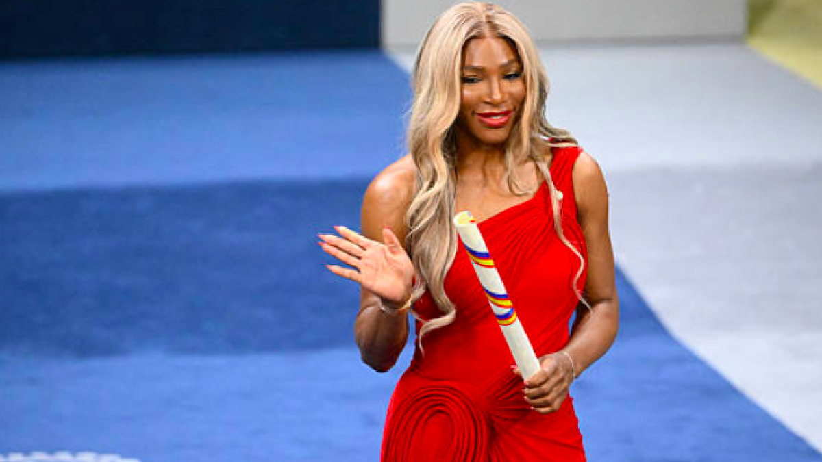 塞雷娜·威廉姆斯领取她的阿斯图里亚斯王妃奖。来源：Getty