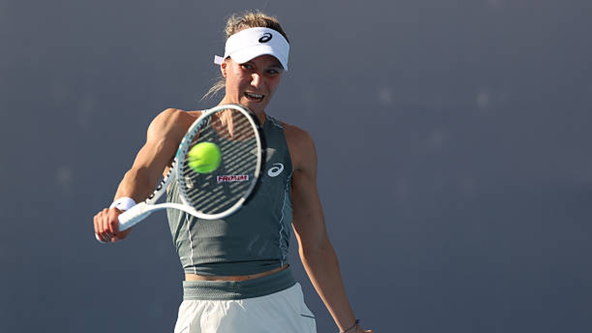 WTA Osaka 2025. Golubic surprises Bouzkova and reaches the quarterfinals. Photo: Gettyimages