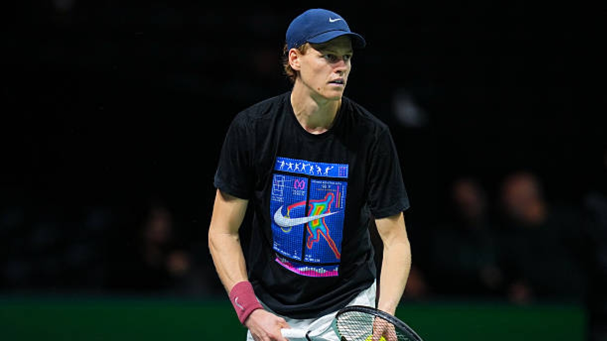 Horario y dónde ver el debut de Jannik Sinner en el ATP Rolex París Masters 2025 ante Zizou Bergs. Foto: Getty