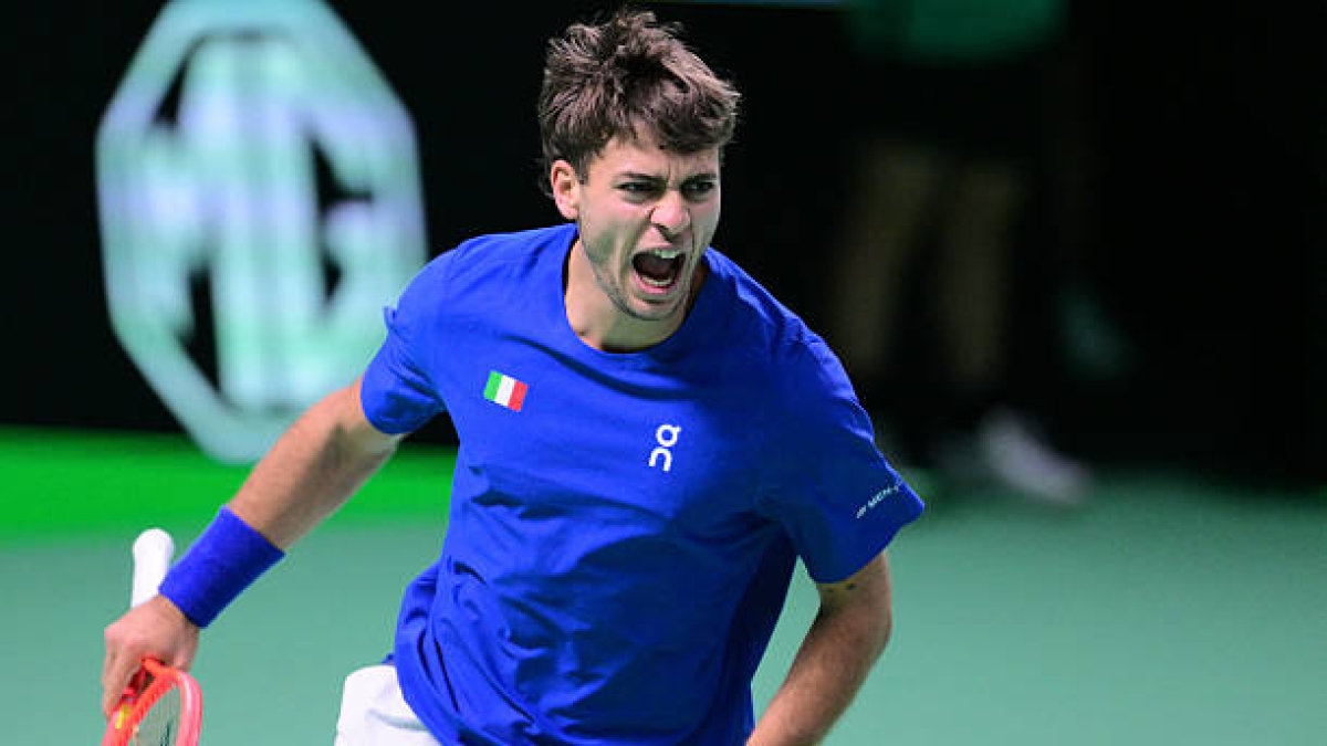 Cobolli, after giving the Davis Cup title to Italy: "I couldn't lose with my country, I've given everything I had in my heart." Photo: Getty Images