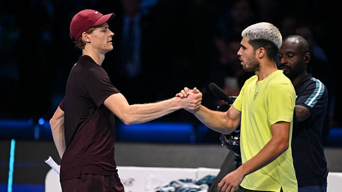 "Contra Sinner la mayoría de jugadores no pueden hacer nada, pero cuando Alcaraz sube el nivel, nadie le sigue el ritmo". Foto: Gettyimages
