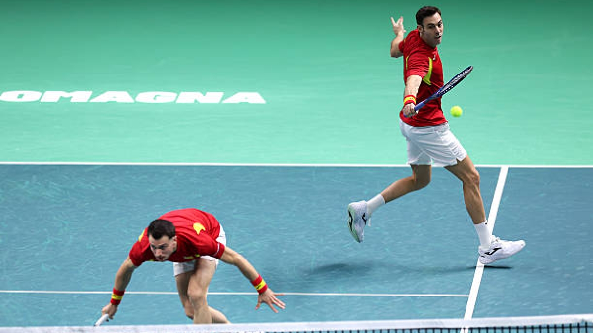 Granollers y Martínez hacen magia para seguir soñando. Foto: Getty