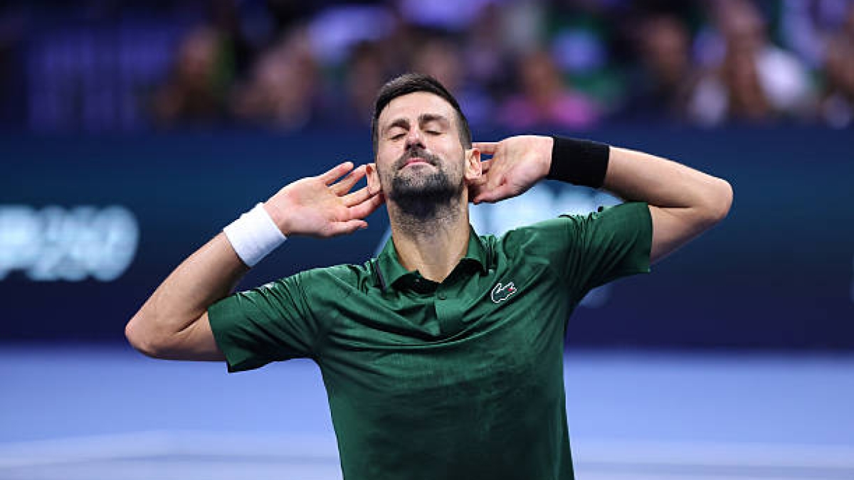 Djokovic si traveste da Ercole per fare storia. Foto: Getty